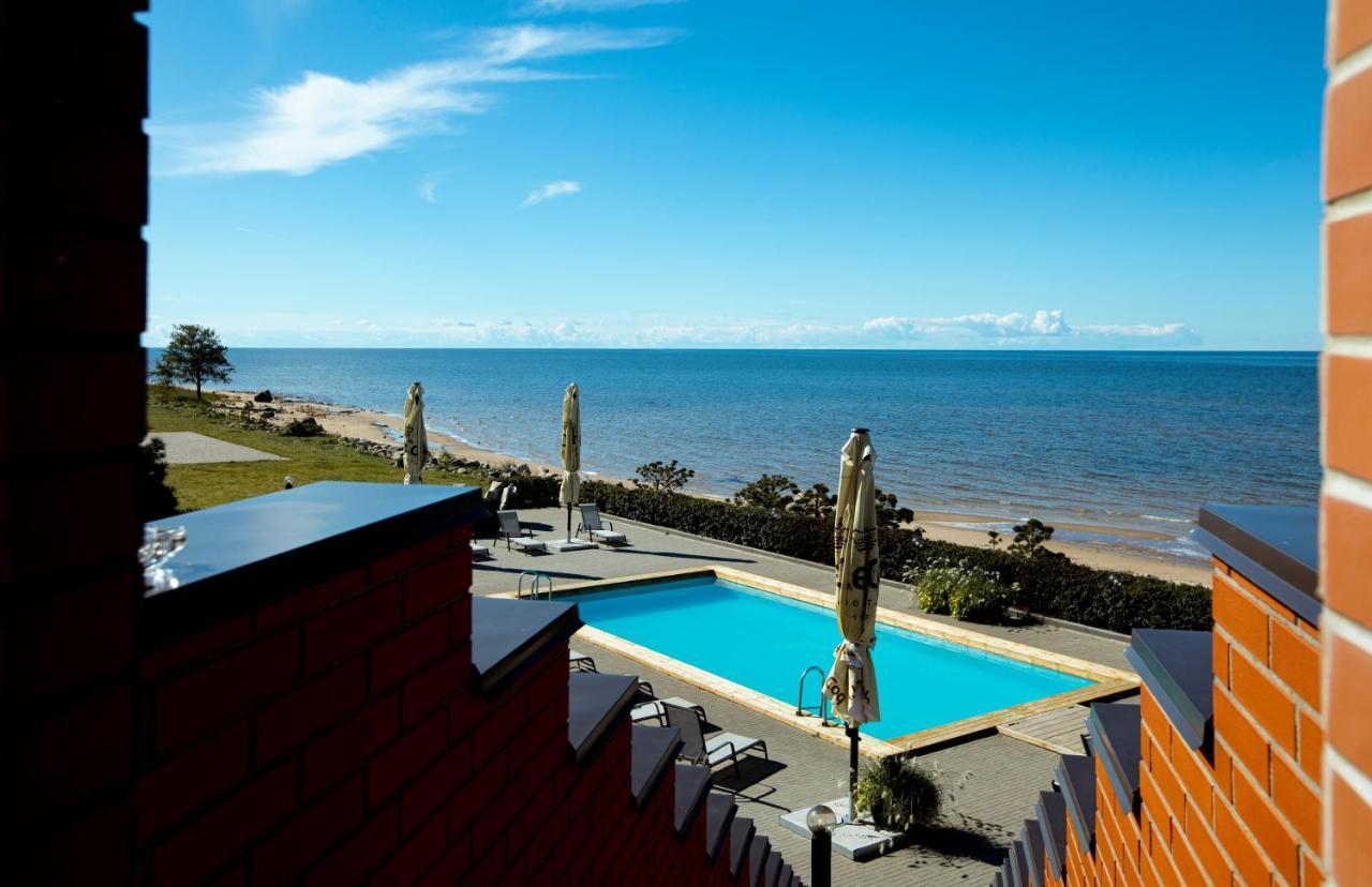 Lepanina Hotell Кабли Екстериор снимка