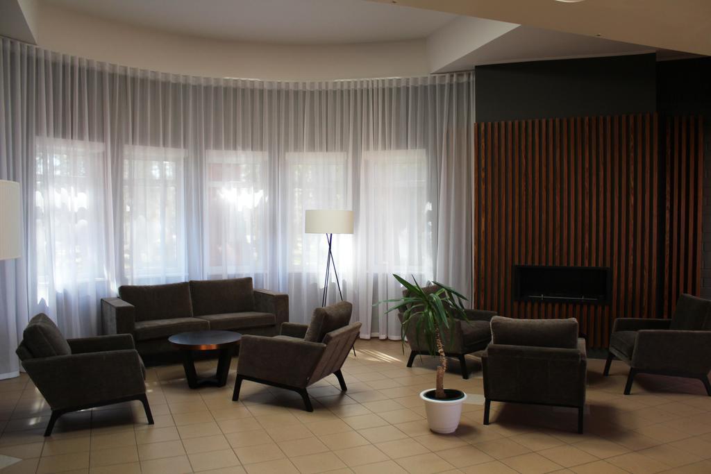 Lepanina Hotell Кабли Екстериор снимка