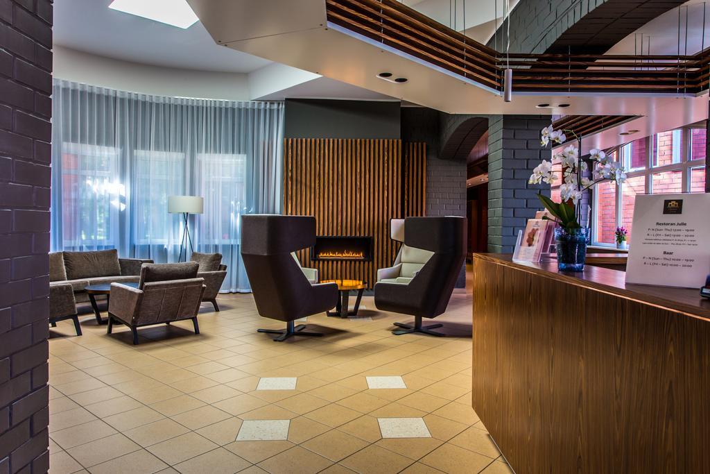 Lepanina Hotell Кабли Екстериор снимка
