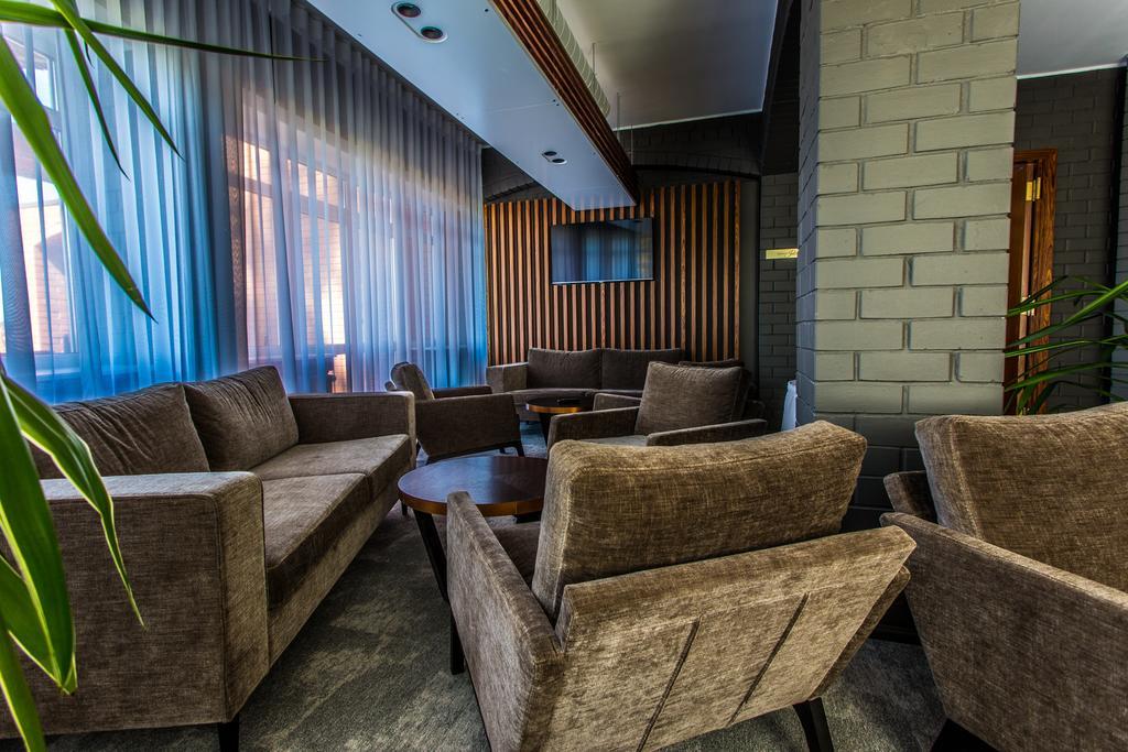Lepanina Hotell Кабли Екстериор снимка