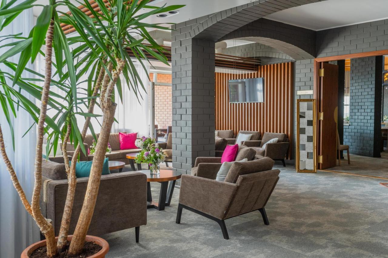 Lepanina Hotell Кабли Екстериор снимка